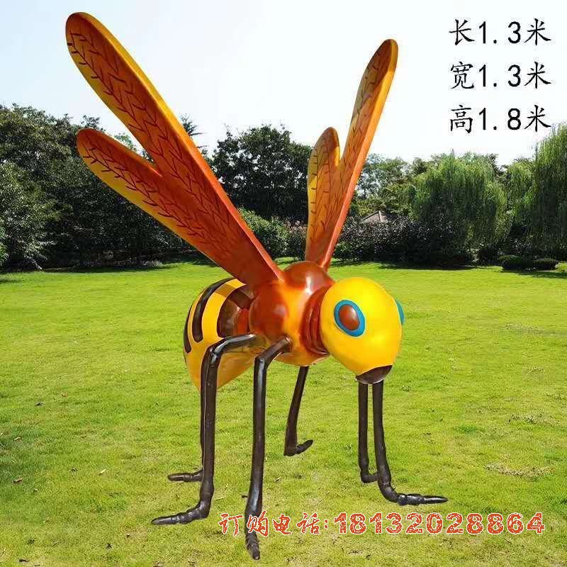 玻璃钢飞行蜜蜂雕塑