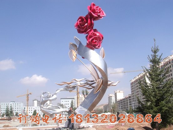 广场不锈钢玫瑰花朵雕塑