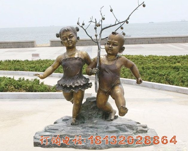 儿童玩耍铜雕 公园小品铜雕