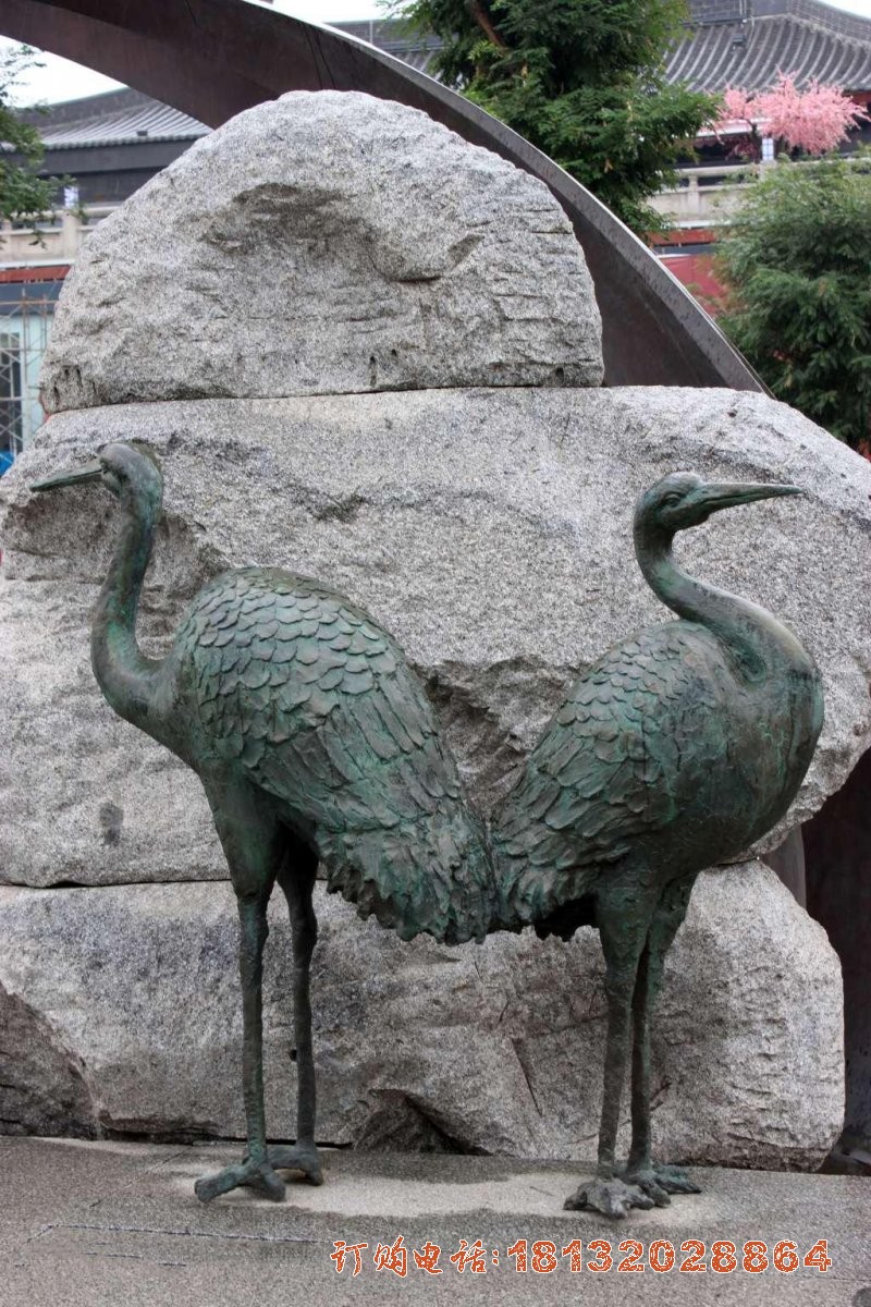 公园动物青铜仙鹤雕塑