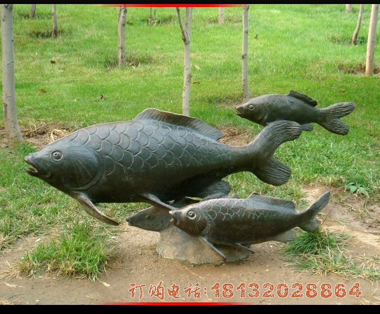 公园青铜鲤鱼雕塑