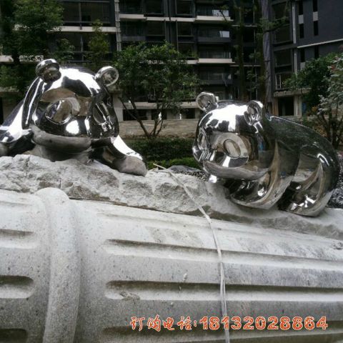 熊猫动物不锈钢雕塑